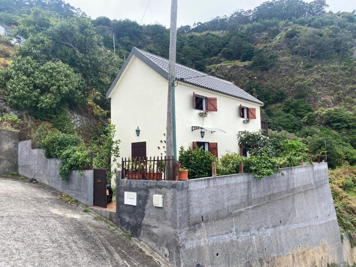 Apartamento Casa Dias Porto Moniz Exterior foto